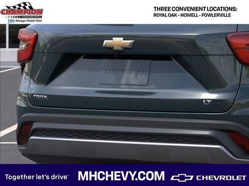 New 2026 Chevrolet Trax LT w/ LT Convenience Package image 14