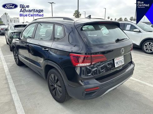 Used 2024 Volkswagen Taos S FWD image 8