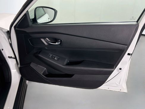 Used 2023 Honda Accord LX image 28