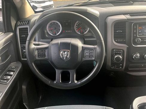 Used 2015 RAM 1500 Express image 5