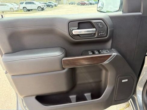 Used 2019 GMC Sierra 1500 SLT w/ SLT Premium Plus Package AWD/4WD image 13