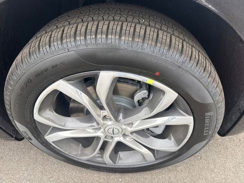 New 2026 Chrysler Pacifica Pinnacle AWD/4WD image 32