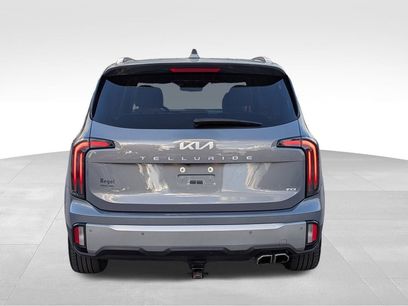 Certified 2023 Kia Telluride EX w/ EX Captain's Chair Package