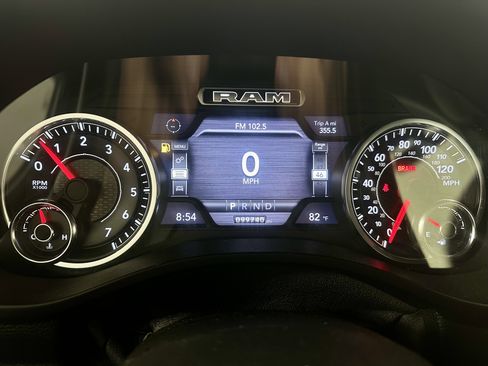 Used 2019 RAM 1500 Big Horn AWD/4WD image 17