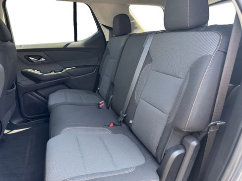 Used 2021 Chevrolet Traverse LS FWD image 13