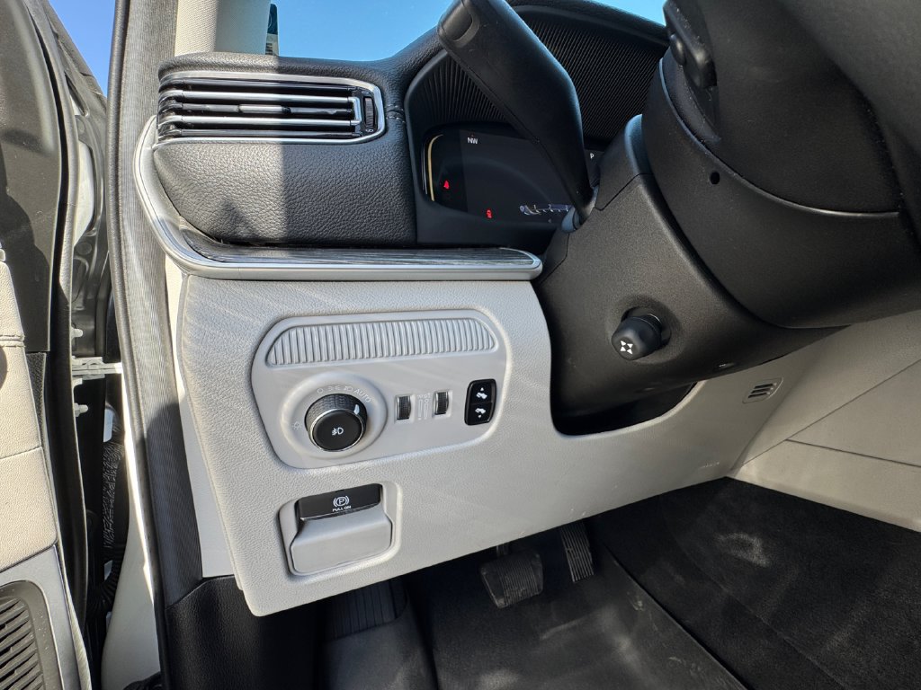 Used 2022 Jeep Wagoneer Series II w/ Convenience Group I AWD/4WD image 25