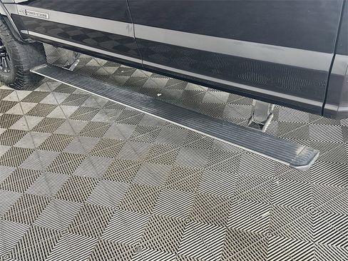 Used 2020 Ford F250 Platinum w/ Tremor Off-Road Package image 22