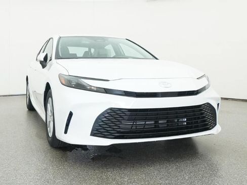 New 2026 Toyota Camry LE FWD image 30