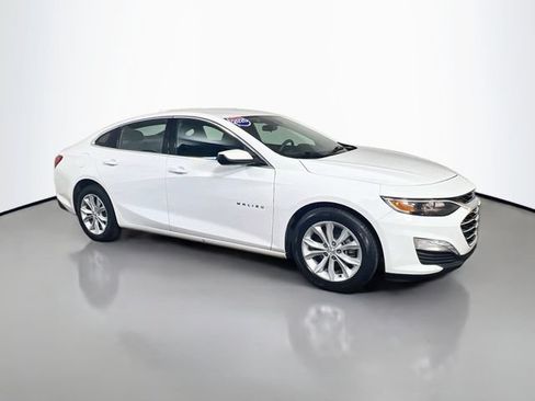 Used 2025 Chevrolet Malibu LT FWD image 24