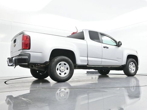 Used 2019 Chevrolet Colorado W/T RWD image 44