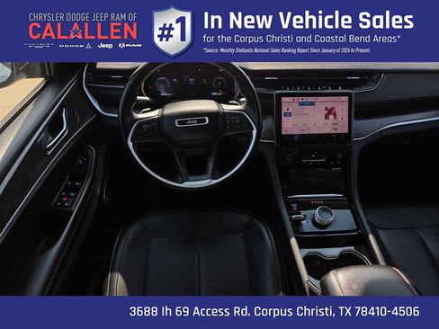 Used 2022 Jeep Grand Cherokee L Limited AWD/4WD image 24