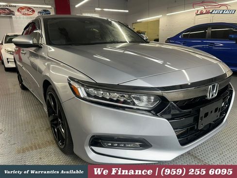 Used 2019 Honda Accord Sport image 3