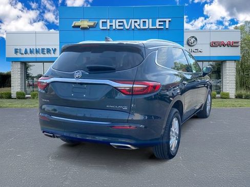 Used 2021 Buick Enclave Essence w/ Sound and Sites Package AWD/4WD image 5