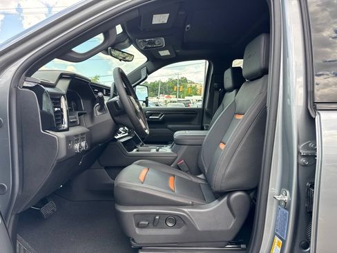 New 2026 GMC Sierra 2500 AT4 w/ AT4 Premium Plus Package AWD/4WD image 15