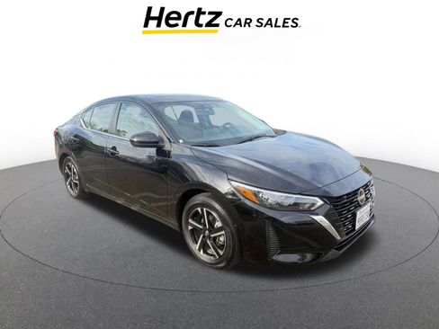 Used 2025 Nissan Sentra SV image 1