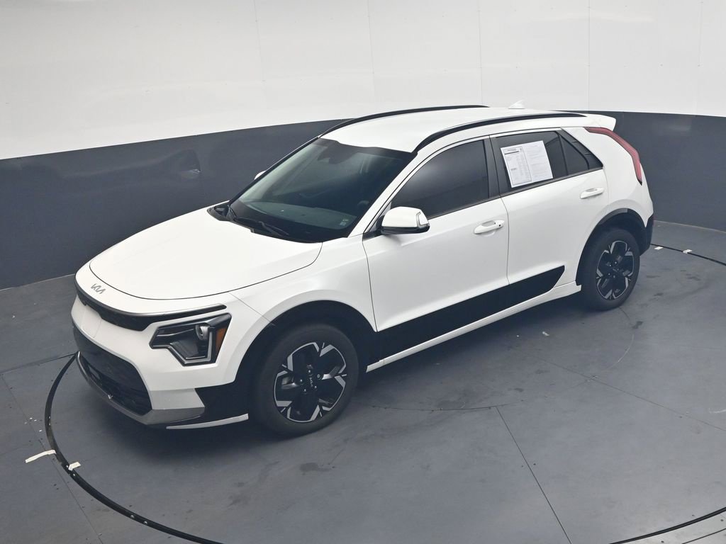 Used 2024 Kia Niro Wind FWD image 32