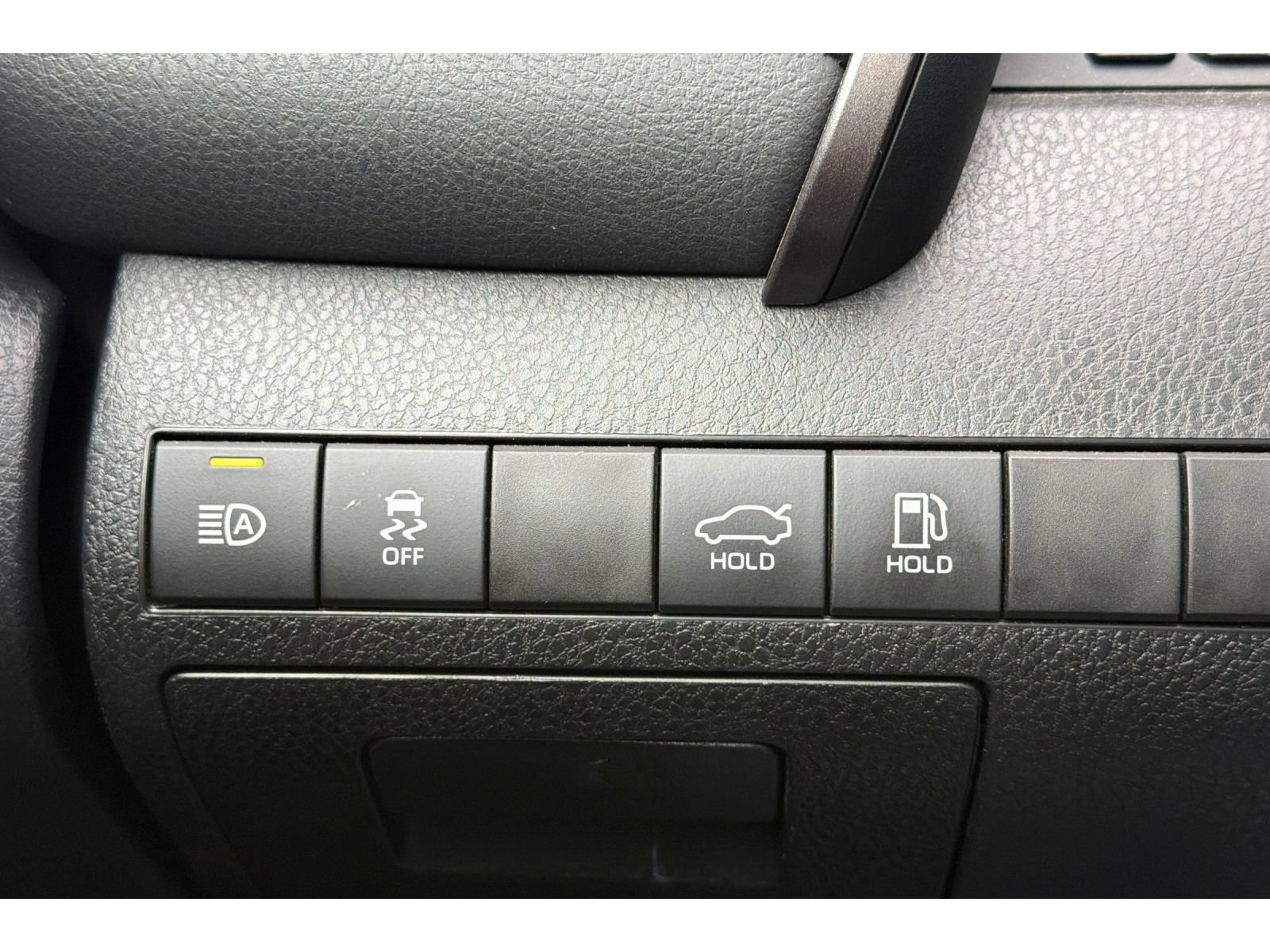 Certified 2024 Toyota Camry SE FWD image 29