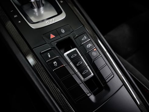 Used 2019 Porsche 911 Carrera 4 GTS AWD/4WD image 17