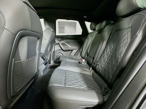 New 2025 Audi SQ5 Premium Plus image 9