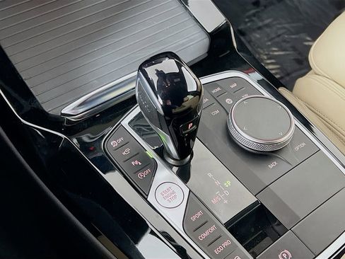 Used 2023 BMW X3 xDrive30i w/ Premium Package w/ZPA image 17