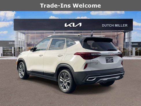 Used 2023 Kia Seltos S w/ Navigation Package image 5