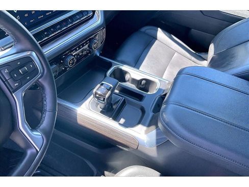 Used 2025 Chevrolet Silverado 1500 LT Trail Boss AWD/4WD image 19