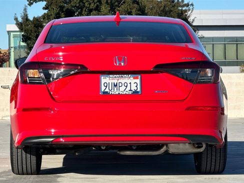 Certified 2025 Honda Civic Sport image 4