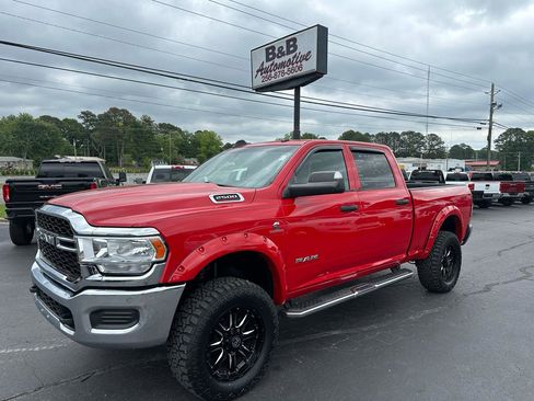 Used 2022 RAM 2500 Tradesman w/ Chrome Appearance Group AWD/4WD image 1