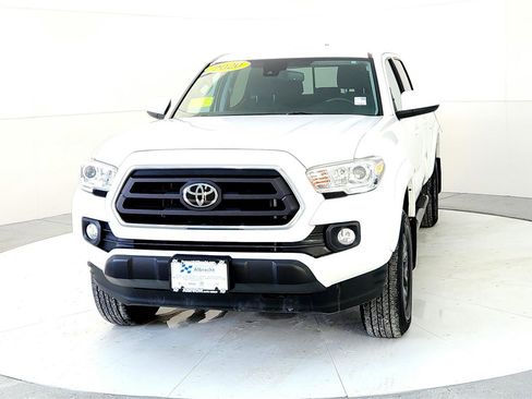 Used 2020 Toyota Tacoma SR5 image 4