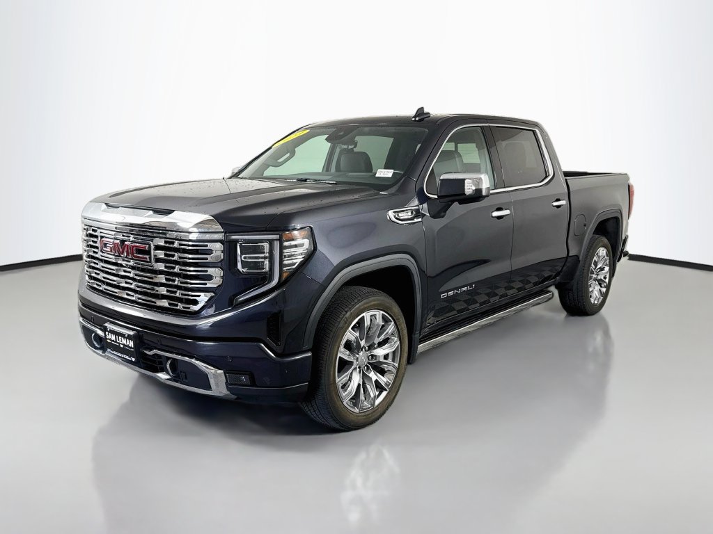 Used 2023 GMC Sierra 1500 Denali AWD/4WD image 3