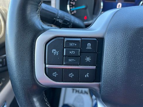 Used 2024 Ford Expedition Limited image 14