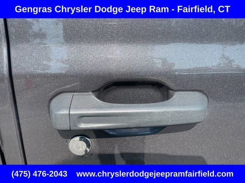 Used 2021 Jeep Wrangler Unlimited Sahara AWD/4WD image 16