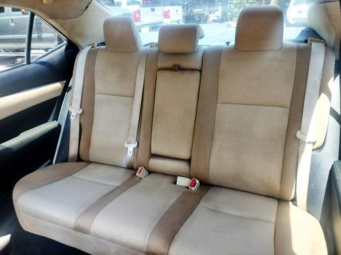 Used 2017 Toyota Corolla LE FWD image 18