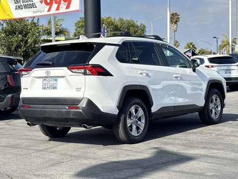 Used 2023 Toyota RAV4 XLE w/ Convenience Package AWD/4WD image 5