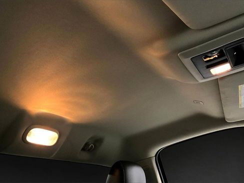 Used 2021 RAM 1500 Tradesman w/ Power & Remote Entry Group image 26