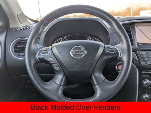 Used 2020 Nissan Pathfinder SL image 15