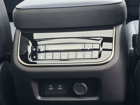 New 2026 INFINITI QX80 SPORT image 25