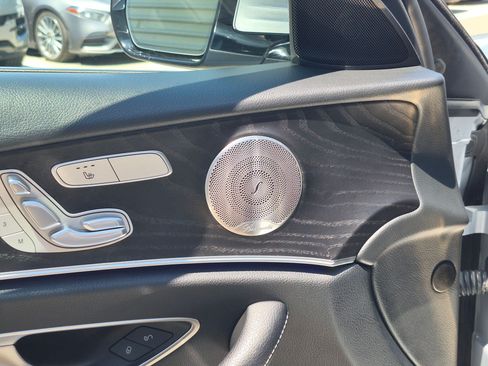 Used 2023 Mercedes-Benz E 350 4MATIC Sedan image 13