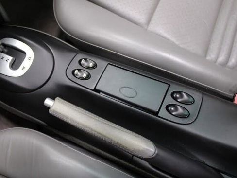 Used 2003 Porsche Boxster image 48