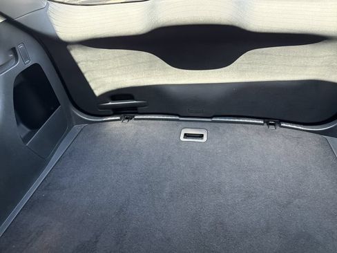 Used 2018 Ford Edge SE FWD image 13
