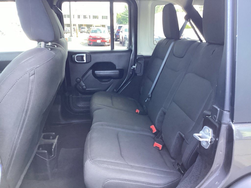 Used 2021 Jeep Wrangler Unlimited Sport AWD/4WD image 12
