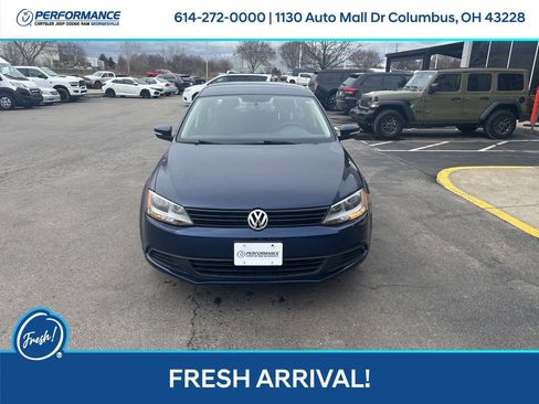 Used 2011 Volkswagen Jetta SE image 9