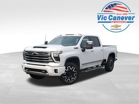 Certified 2026 Chevrolet Silverado 2500 High Country w/ High Country Premium Package AWD/4WD image 1