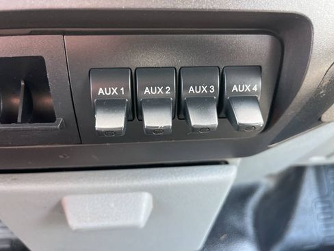 Used 2013 Ford F250 XL w/ XL Value Pkg AWD/4WD image 21