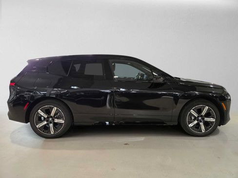 Used 2026 BMW iX xDrive45 w/ Executive Package AWD/4WD image 2