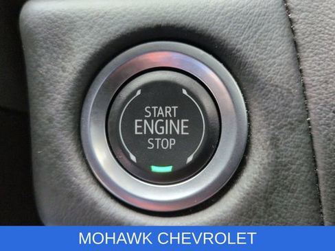 Used 2024 Chevrolet Tahoe Z71 w/ Luxury Package AWD/4WD image 18