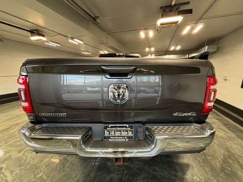 Used 2021 RAM 3500 Big Horn w/ Level 2 Equipment Group image 11