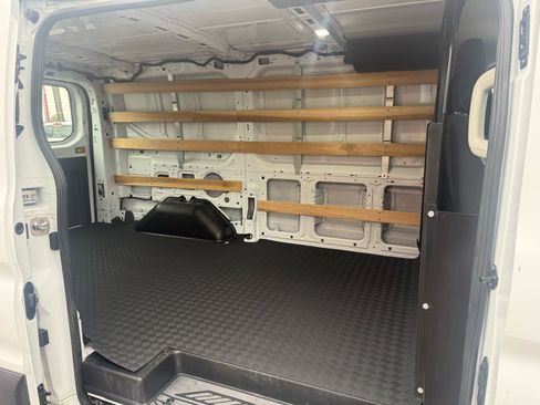 Used 2024 Ford Transit 250 T-250 130 Low Rf 9070 GVWR RW w/ Exterior Upgrade Package image 26