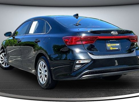 Used 2021 Kia Forte Sedan FWD image 4