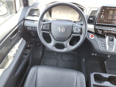 Used 2025 Honda Odyssey EX-L image 15